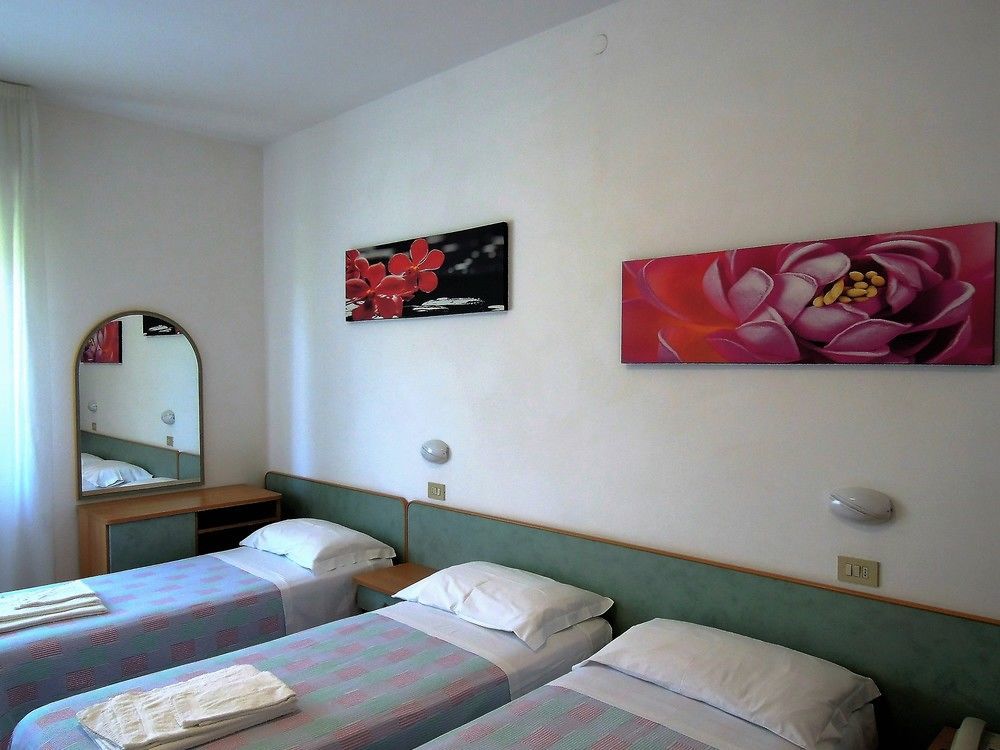 Hotel Rio Cesenatico Exterior photo